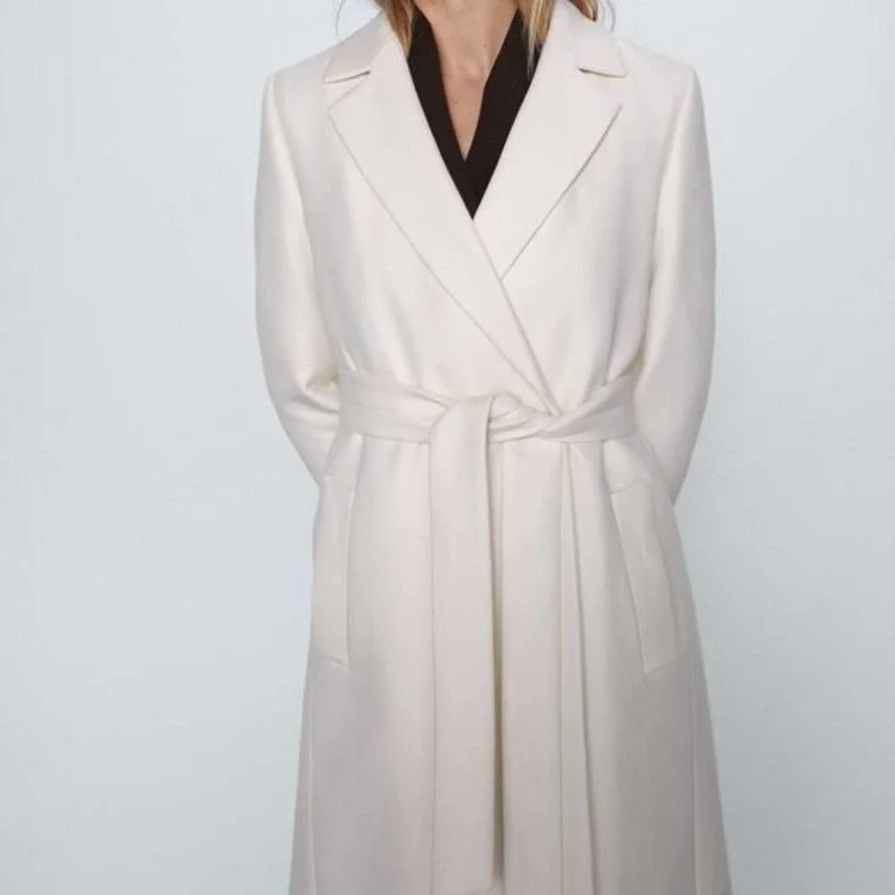 Zara Elegant White Wrap Women's Coat Warm Classic XXL - Picture 2 of 5